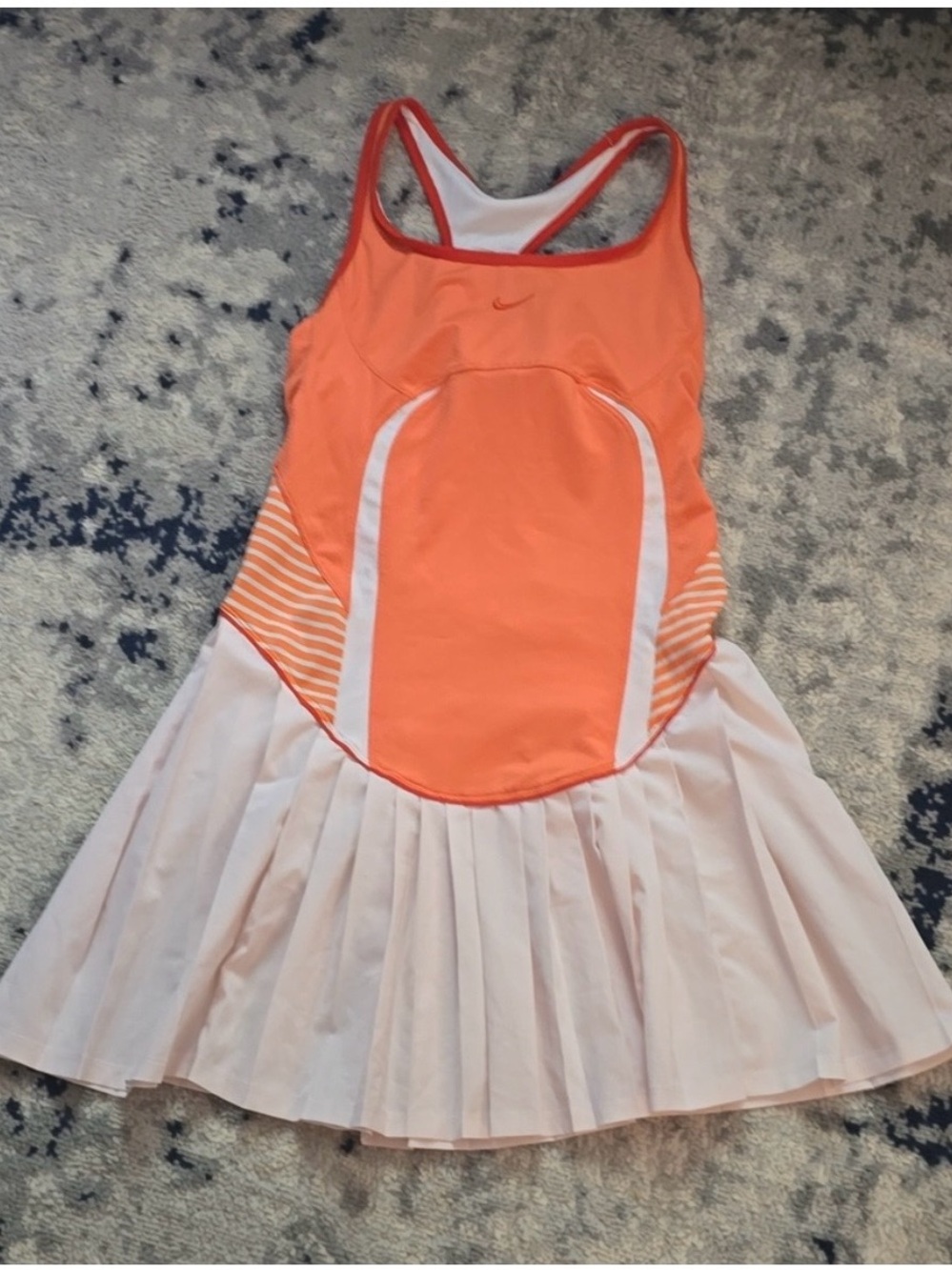 Nike pleated Tennis dress - Picture 3 of 6